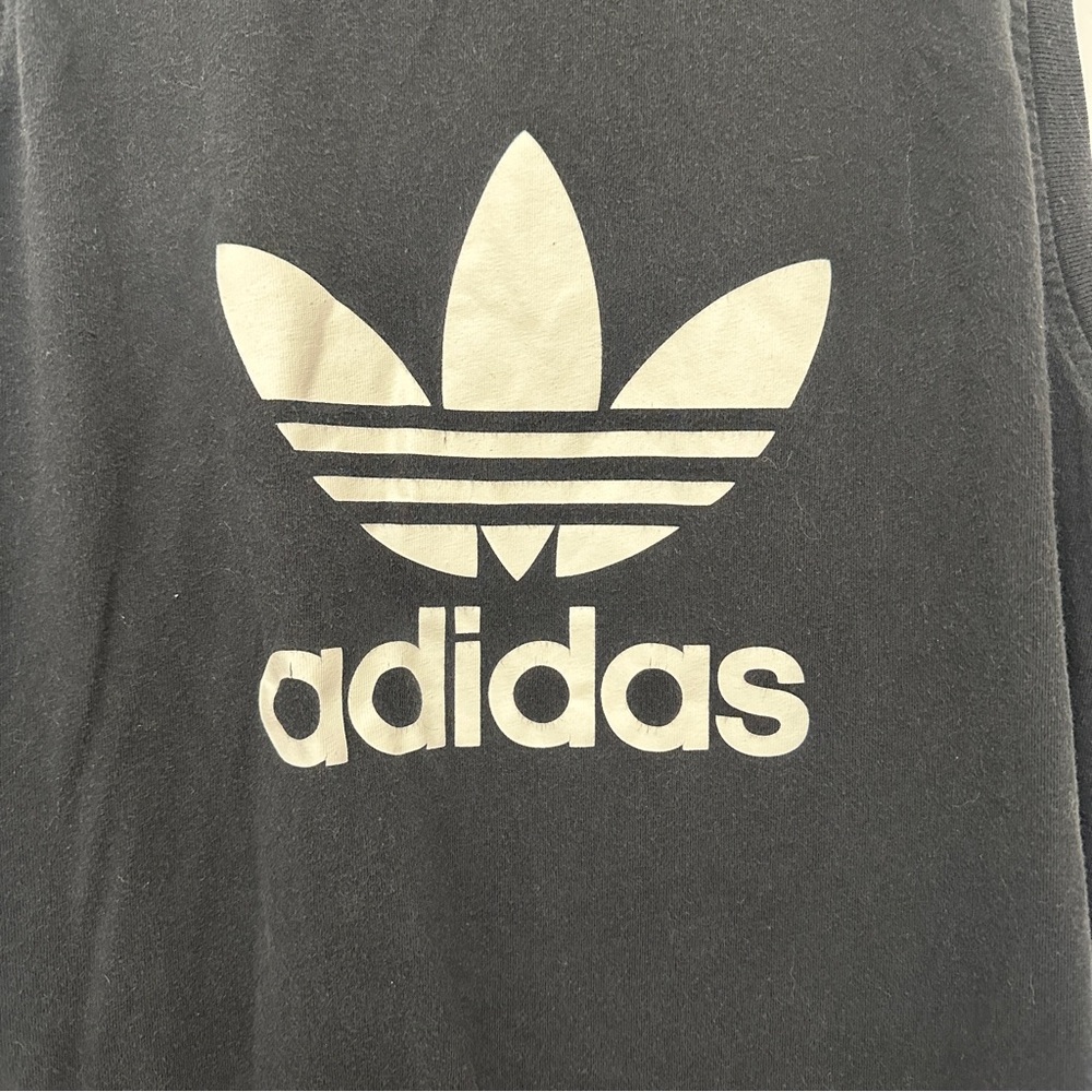 Adidas Tank Top Size XL Black Sleeveless Workout Top - Picture 2 of 4